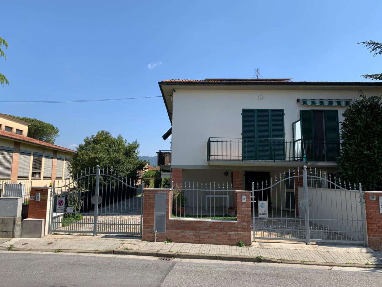 House Of Nila & Lida Feriehus Pisa